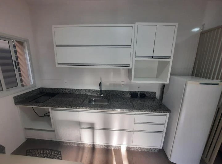 Apartamento de 1 dormitorio de 37 m² con cocina abierta — photo 6