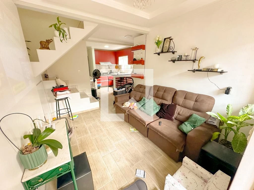 3-bedroom house with a walk-in closet in Florianópolis