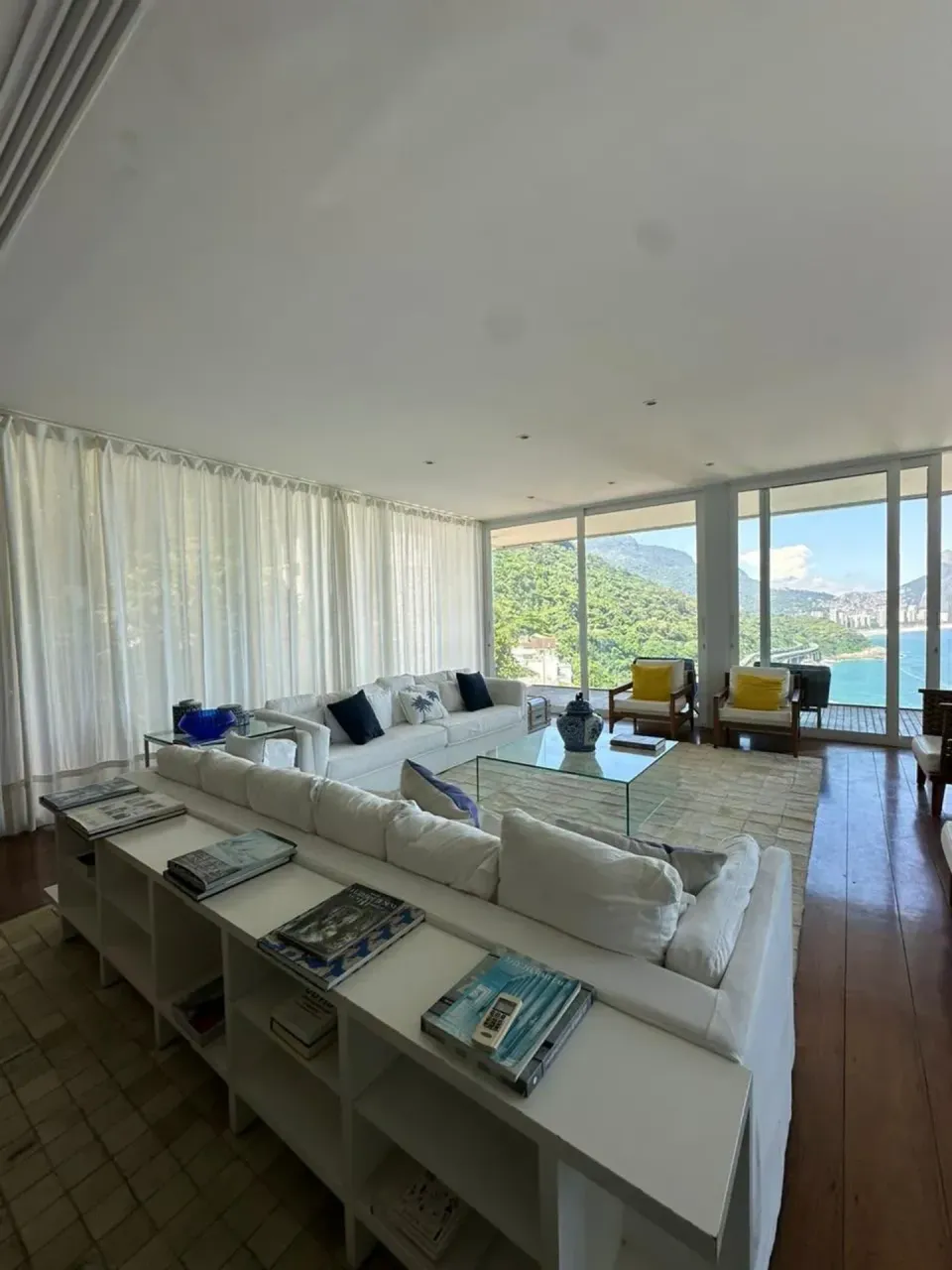 Furnished house with 4 bedrooms, balcony and 5 bathrooms — photo 8