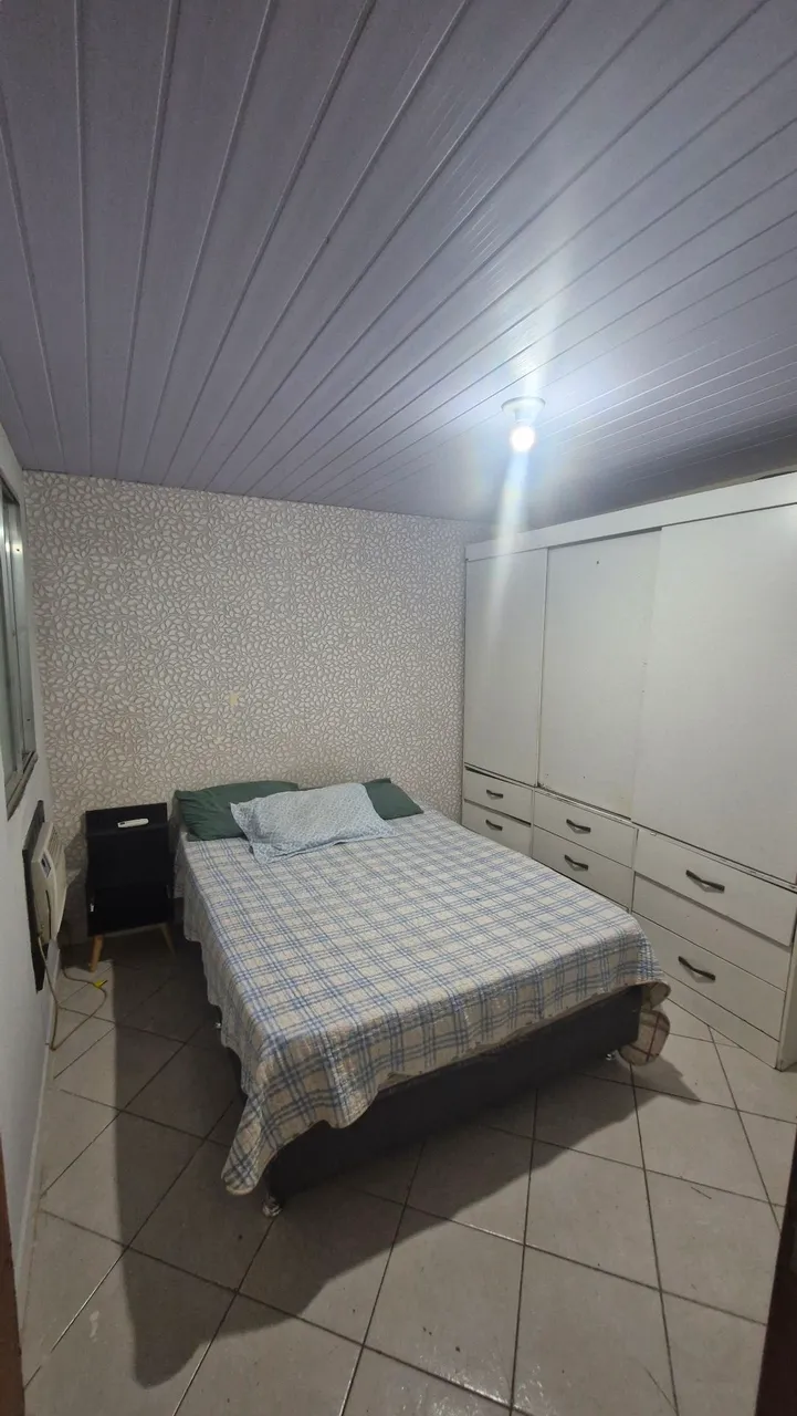 Furnished house with 1 bedroom and a separate kitchen
