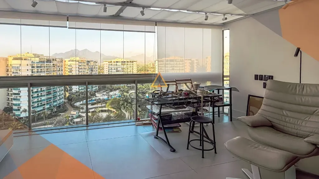 Furnished 470 m² apartment with 4 en-suites and 4 parking — photo 17