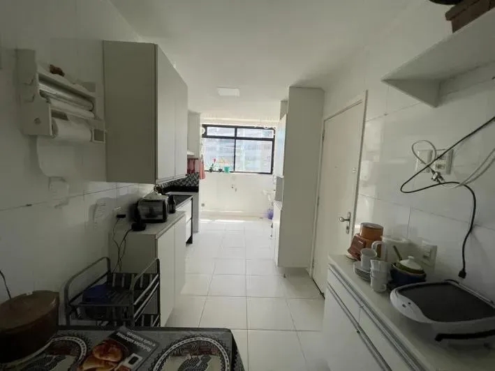 Apartment with 4 bedrooms and a glassed-in balcony — photo 5