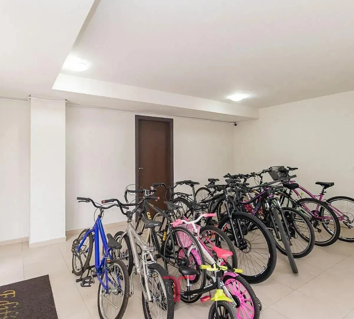 2-bedroom apartment, 1 with its own bathroom, 56 m² — photo 28