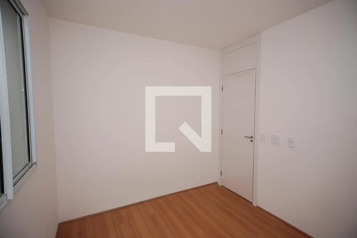 2-bedroom apartment with laundry area and 1 parking spot — photo 30