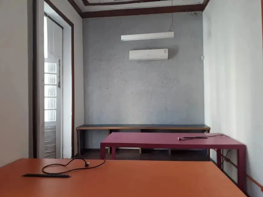 Unfurnished house with 5 bedrooms and 3 bathrooms — photo 12