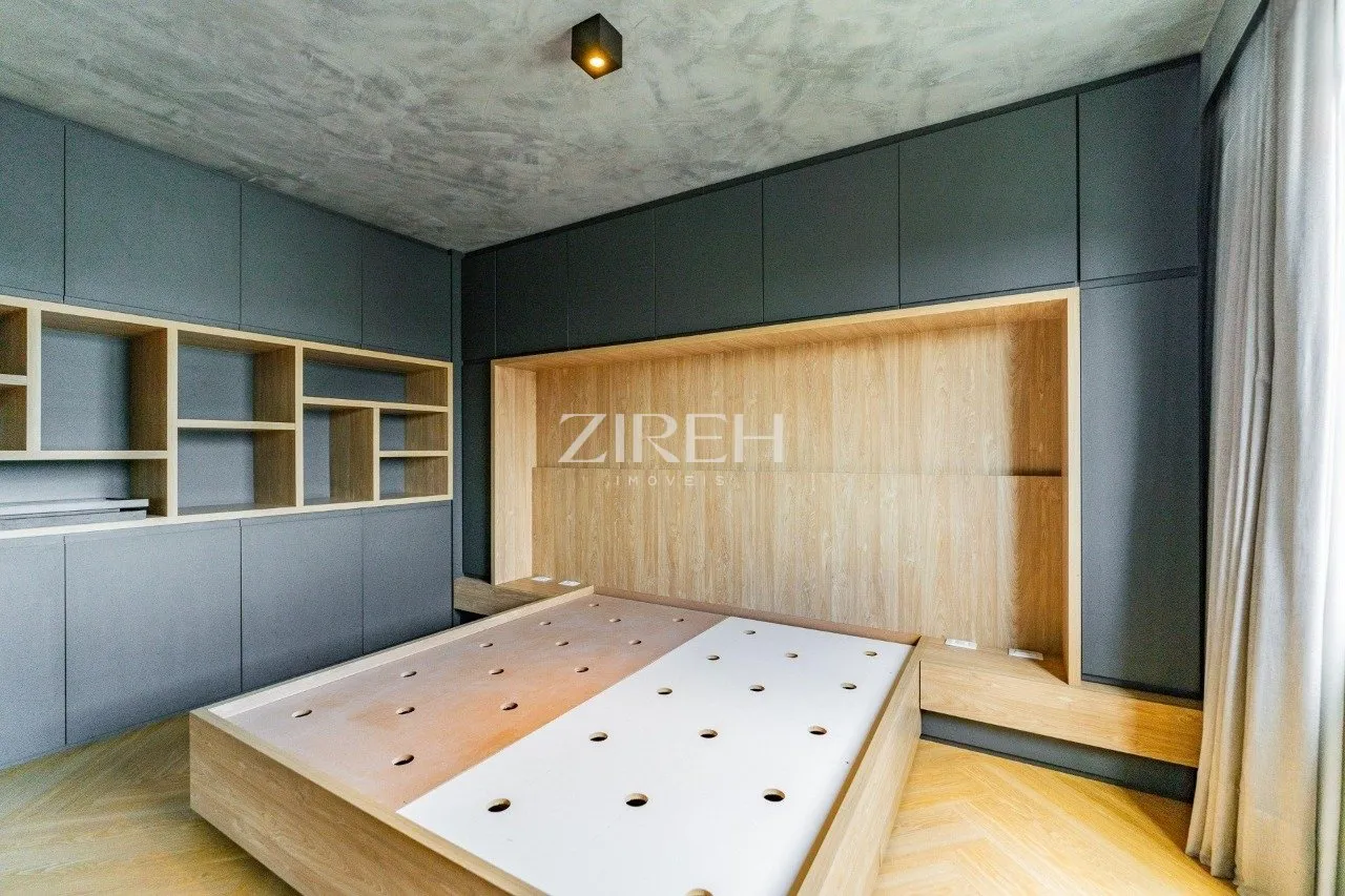 331 m² apartment with 2 en-suite bedrooms and 2 parking — photo 22