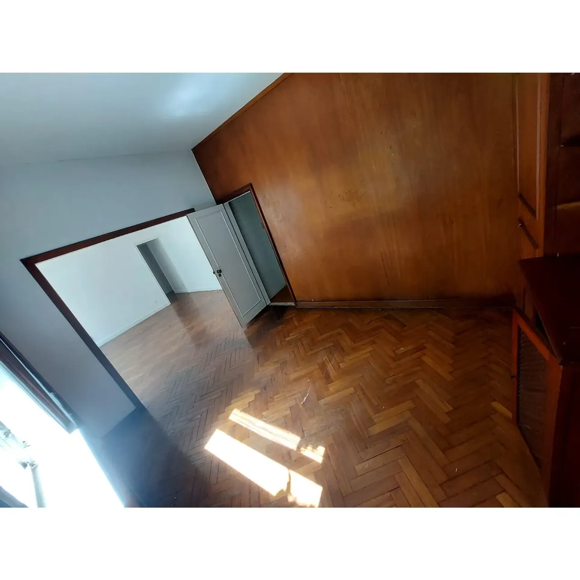Home office in a 3-bedroom apartment, 132 m² — photo 36