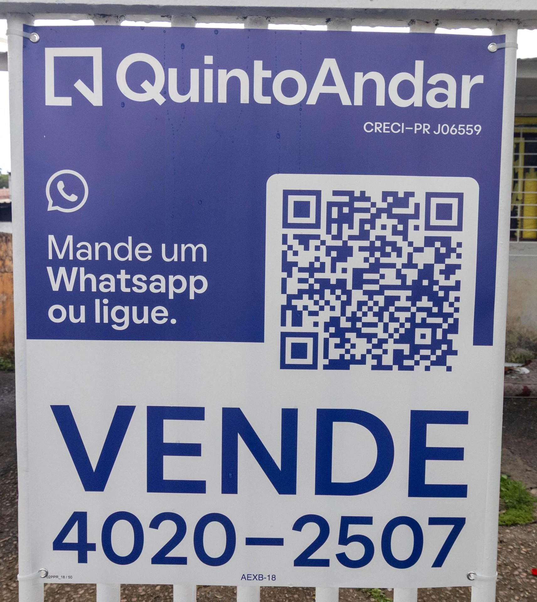 2-bedroom house with a garden in Curitiba — photo 23