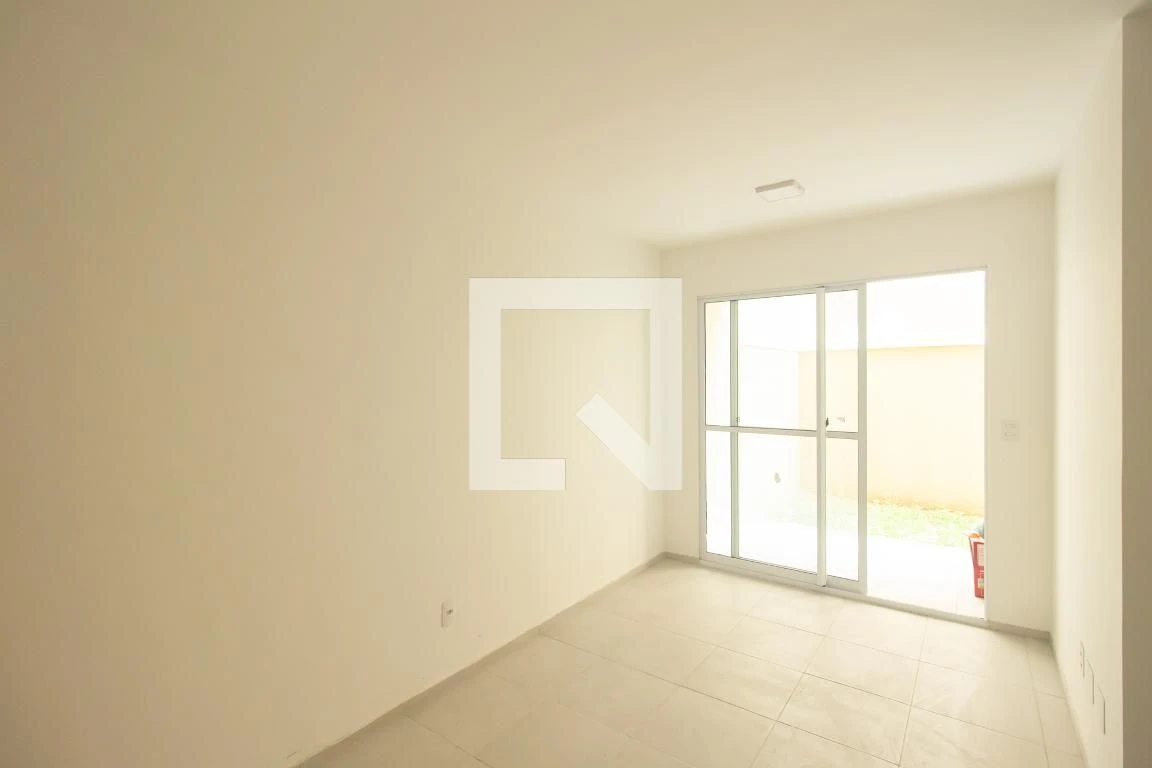 2-bedroom apartment in a building with a pool — photo 21