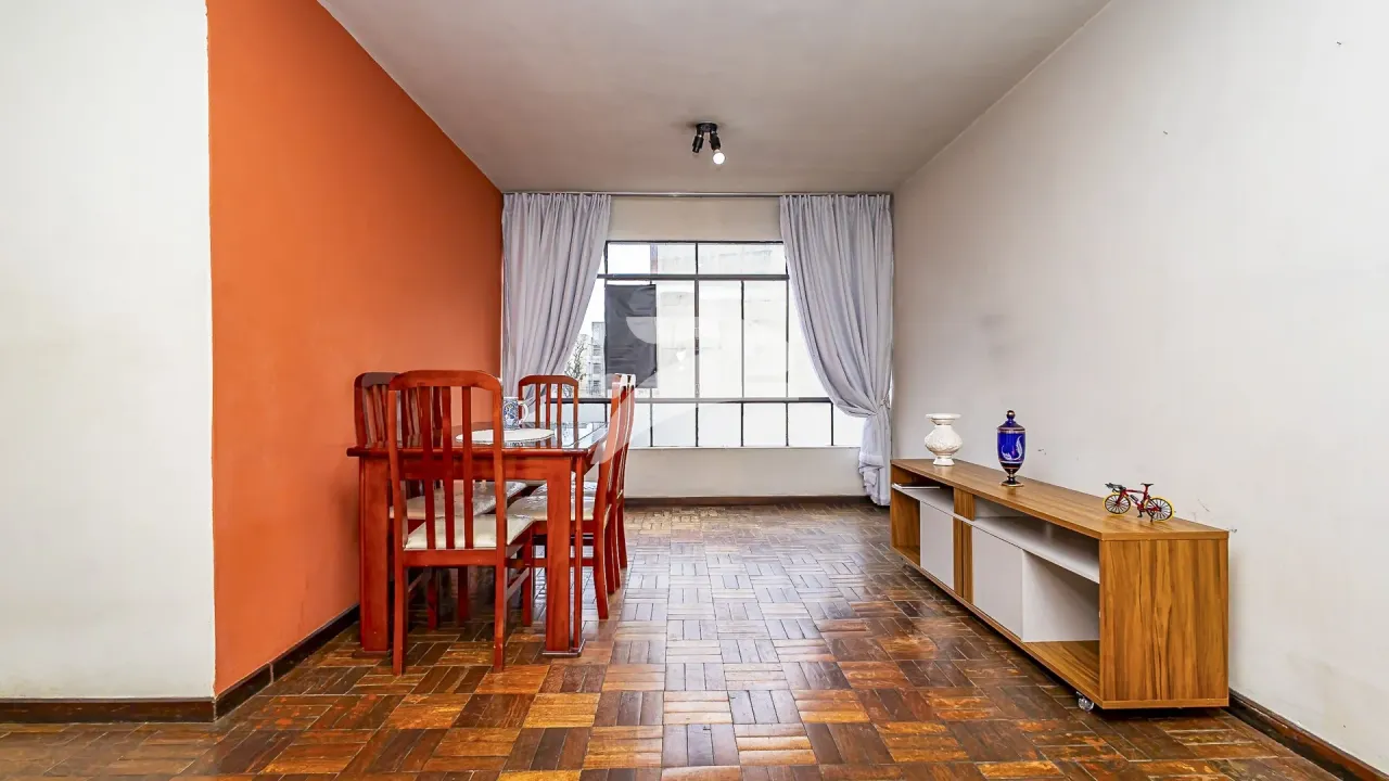 Квартира з 3 спальнями 105 м² і кухнею з газовою плитою — photo 3