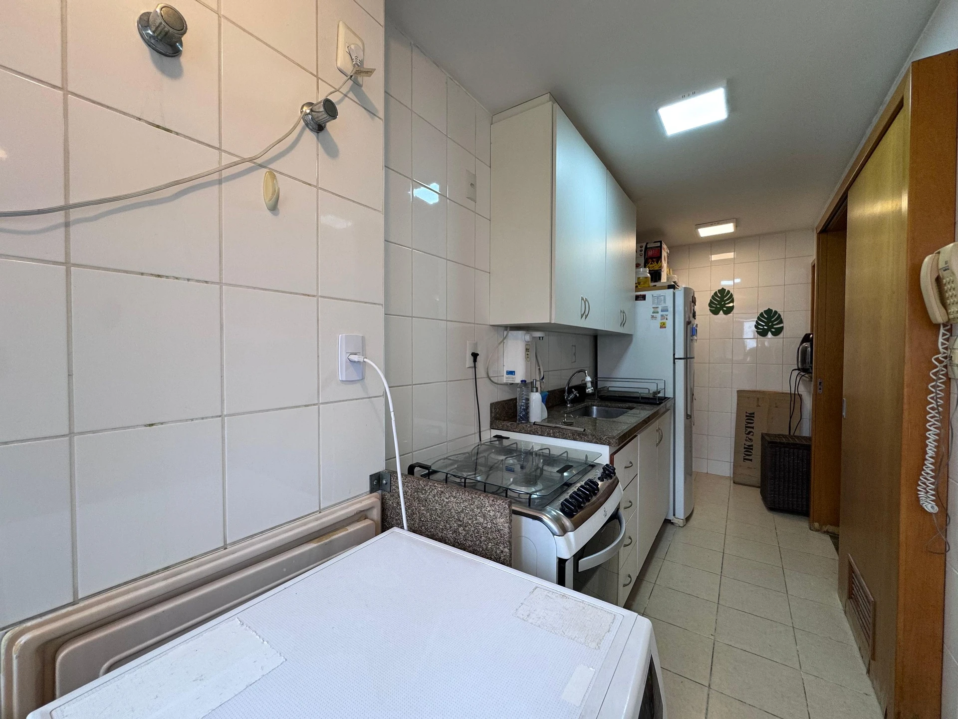 Furnished 2-bedroom apartment with 1 suite — photo 12
