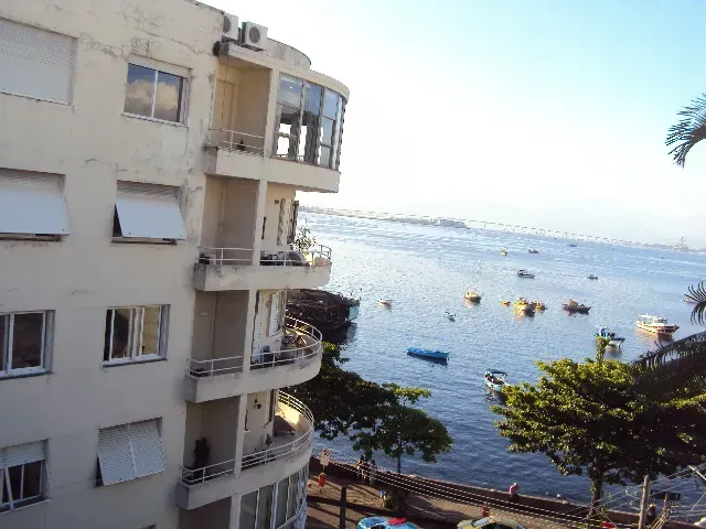 Rental penthouse with 377 m², 4 bedrooms
