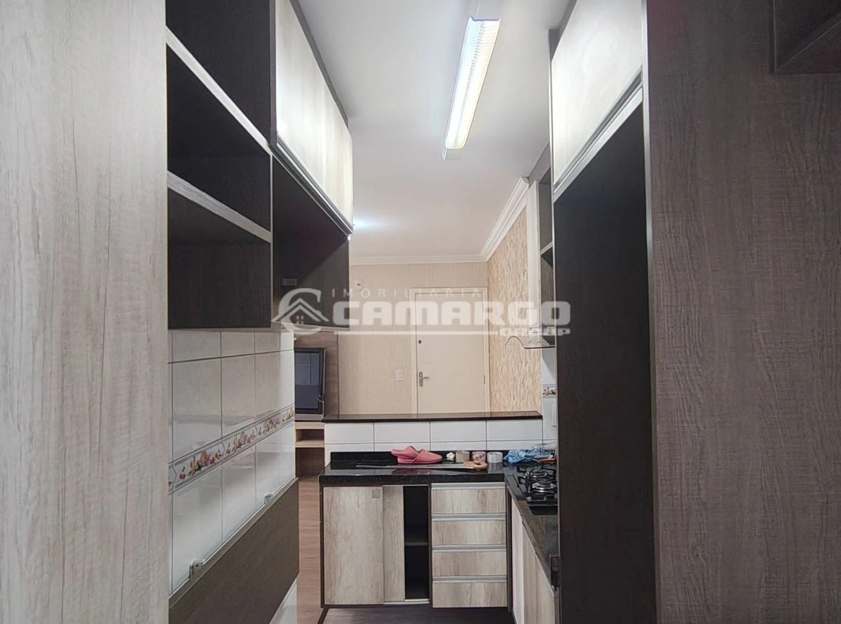 Wood or laminate floors in a 3-bedroom apartment, 56 m² — photo 21