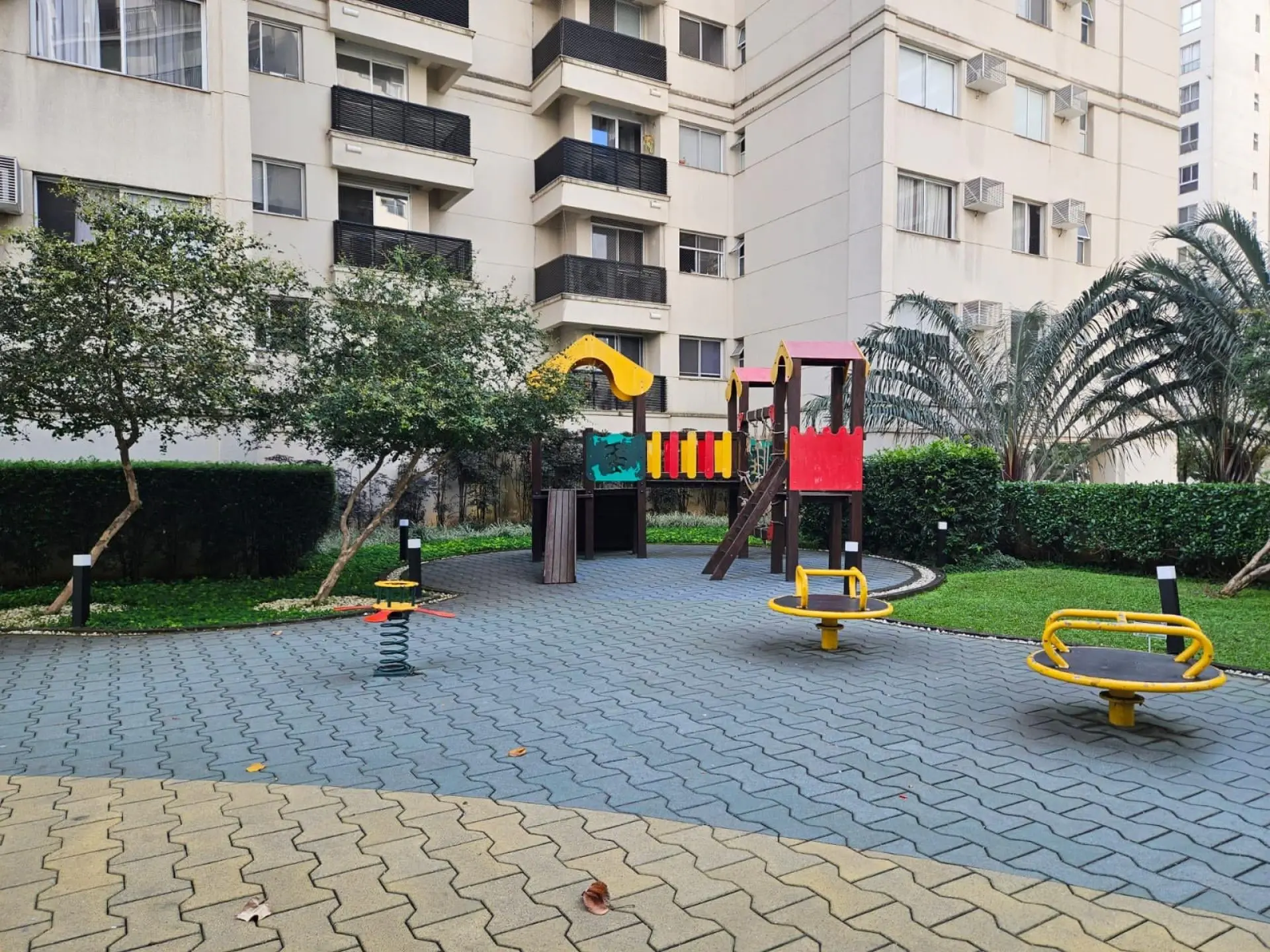 Квартира 166 м² з 3 спальнями-сюїтами і 2 місцями — photo 22