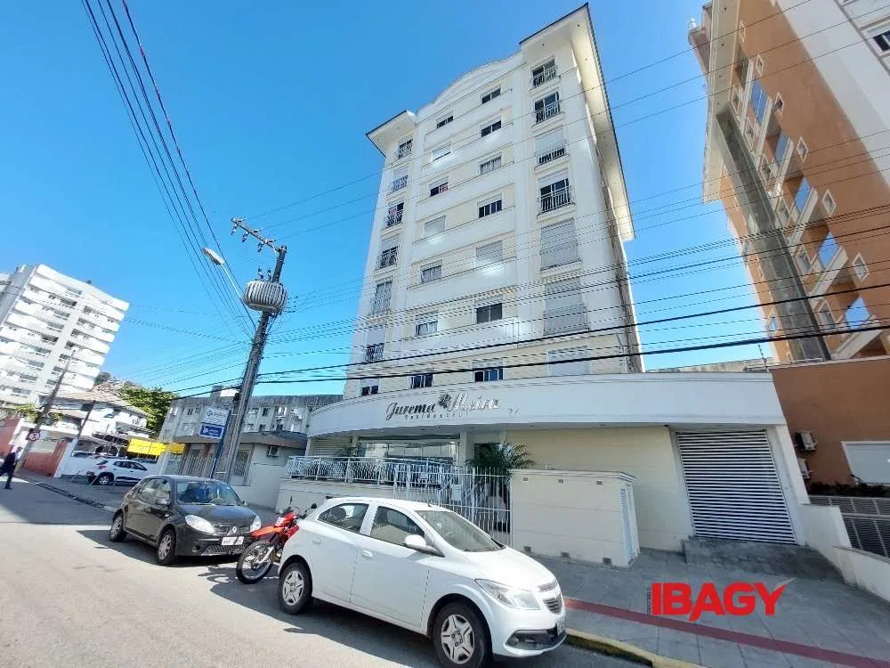 Furnished apartment, 49 m², with a grill on the balcony — photo 14