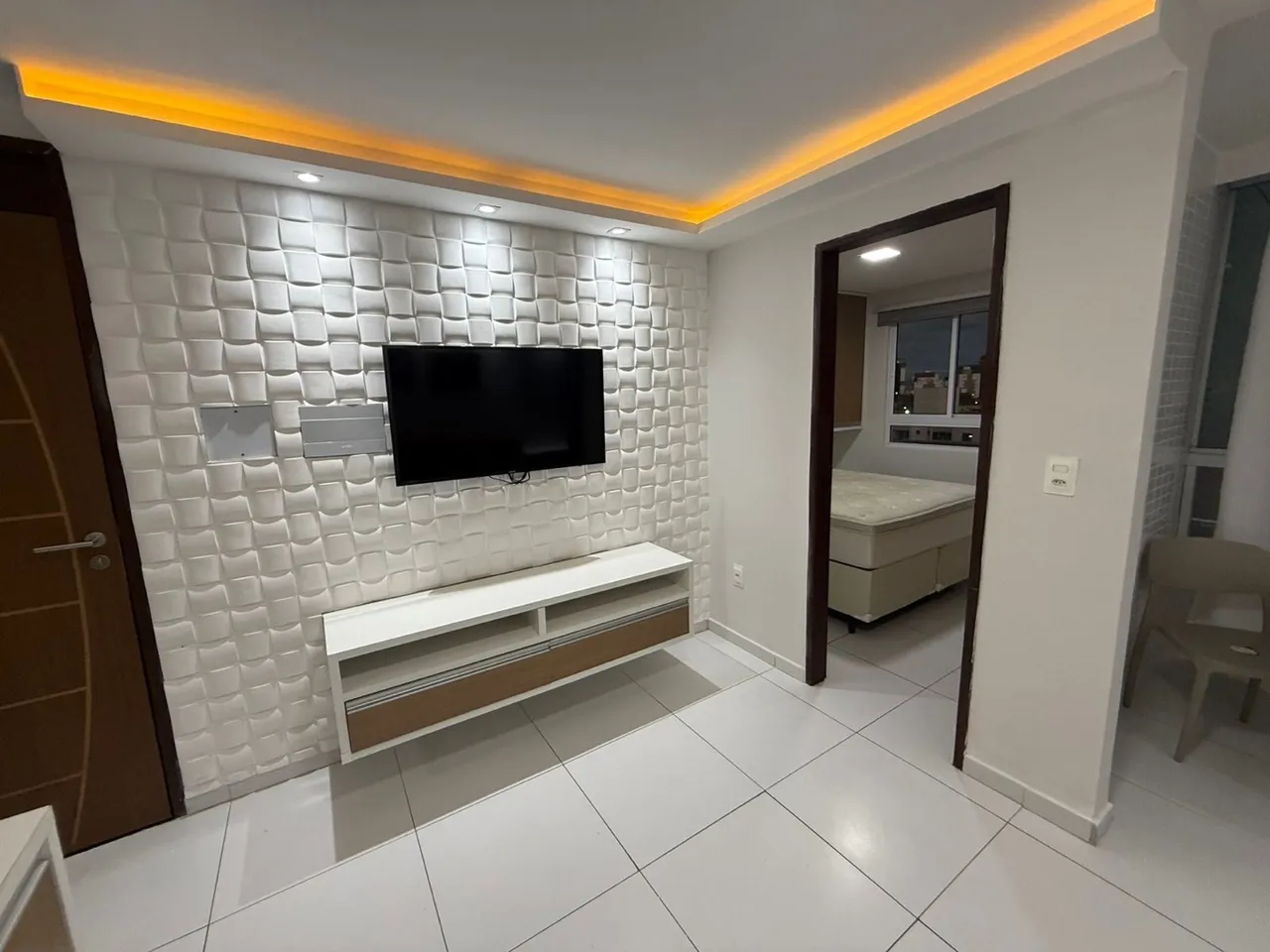 Furnished one-bedroom apartment, 64 m² — photo 4