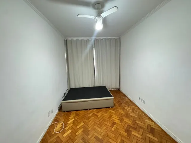 Unfurnished studio with 1 bedroom and 1 bathroom — photo 11