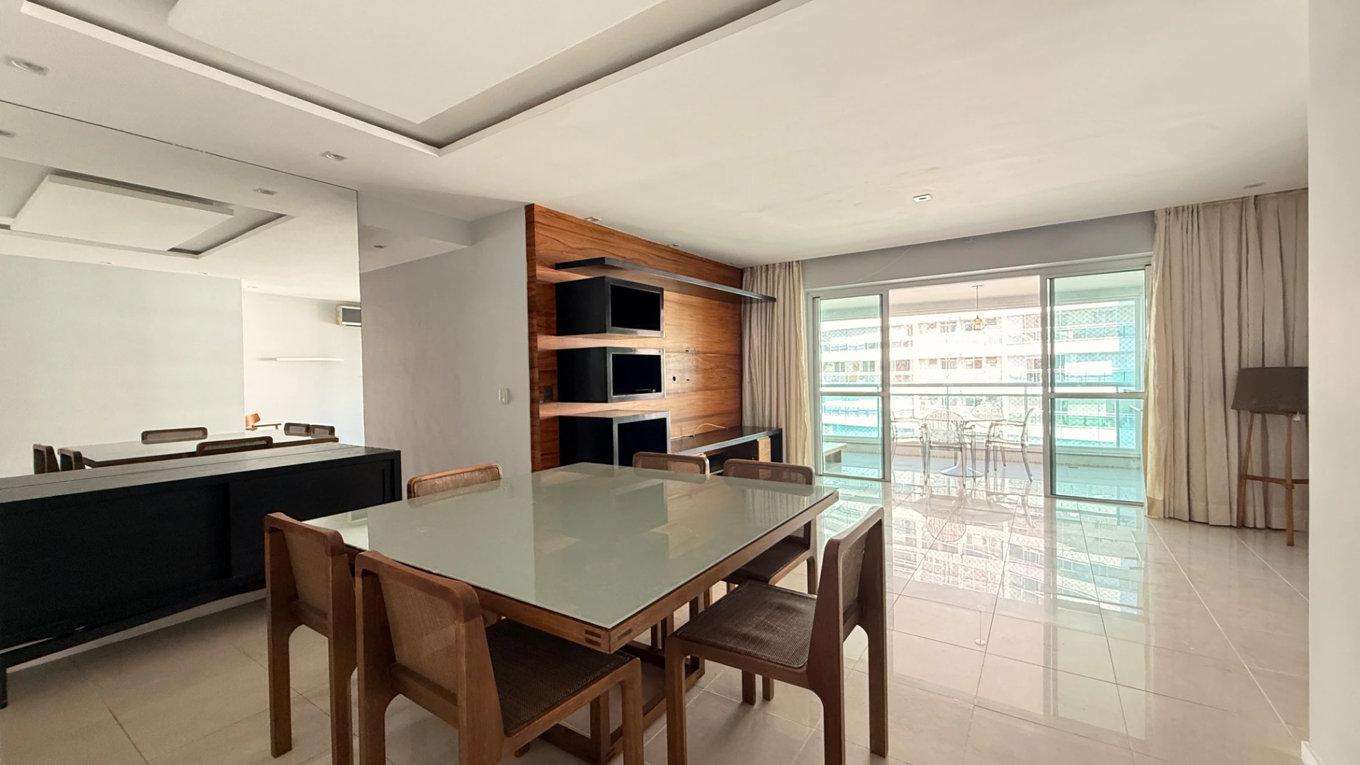 4-bedroom apartment with a gourmet balcony and 160 m² — photo 6