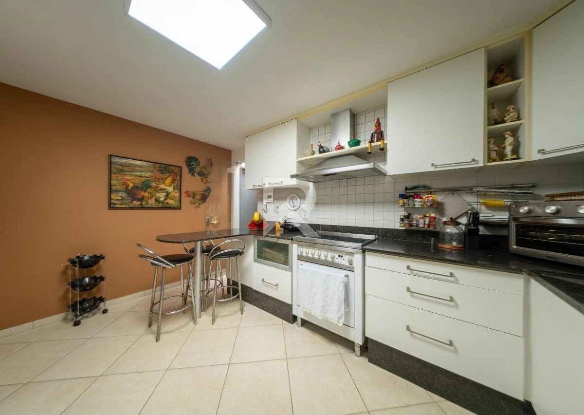 Furnished house, 247 m², with a home office — photo 21