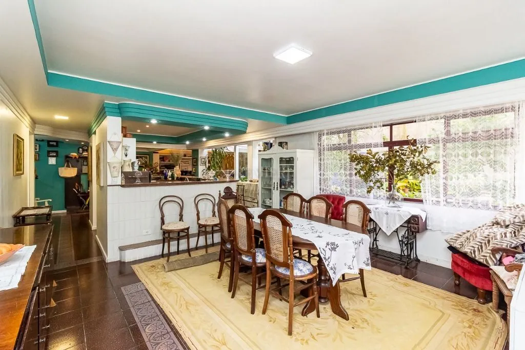 House with 4 bedrooms and a private garden, 4 parking — photo 15