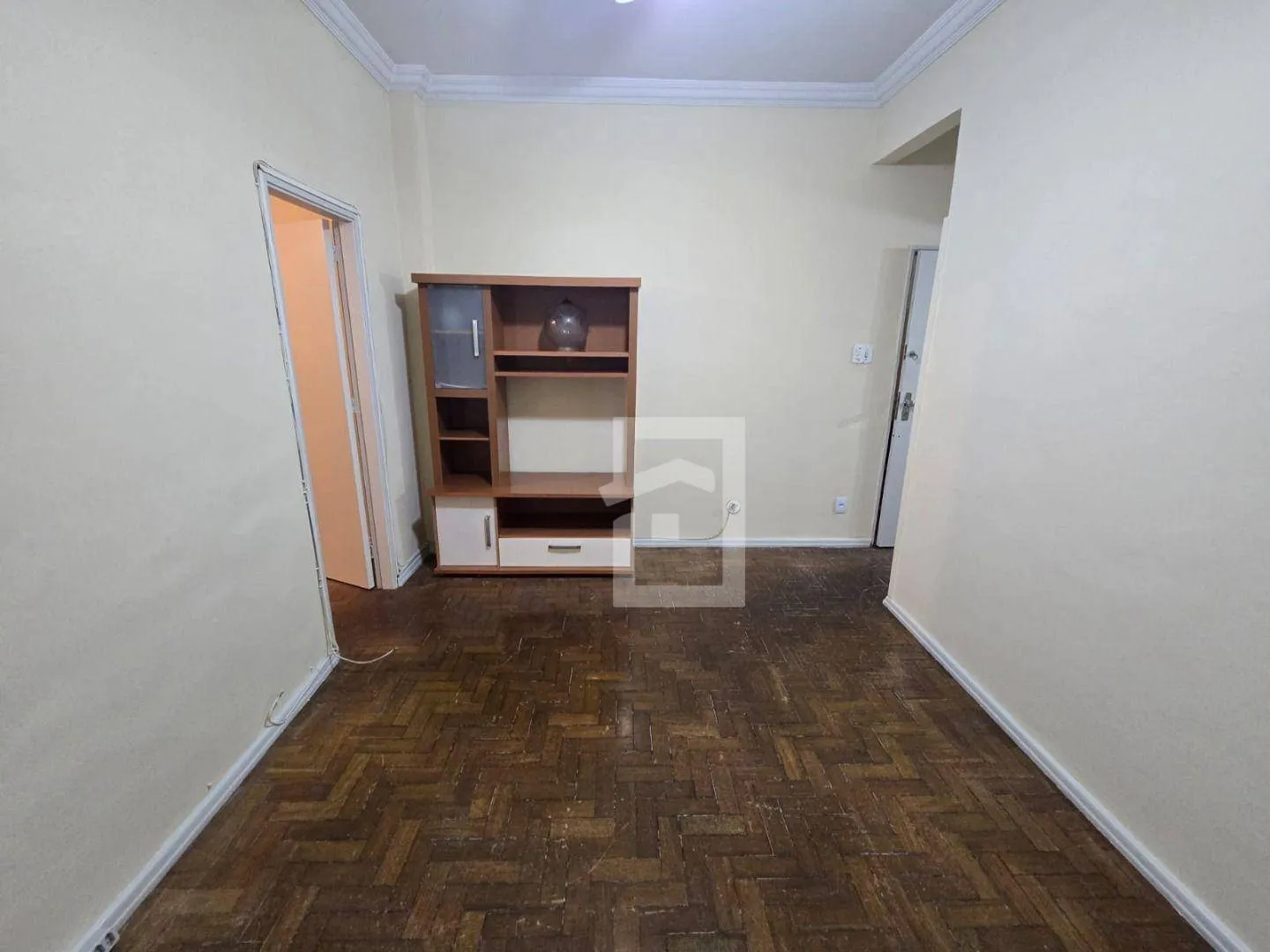 1-bedroom apartment with 24-hour concierge and 32 m² — photo 6