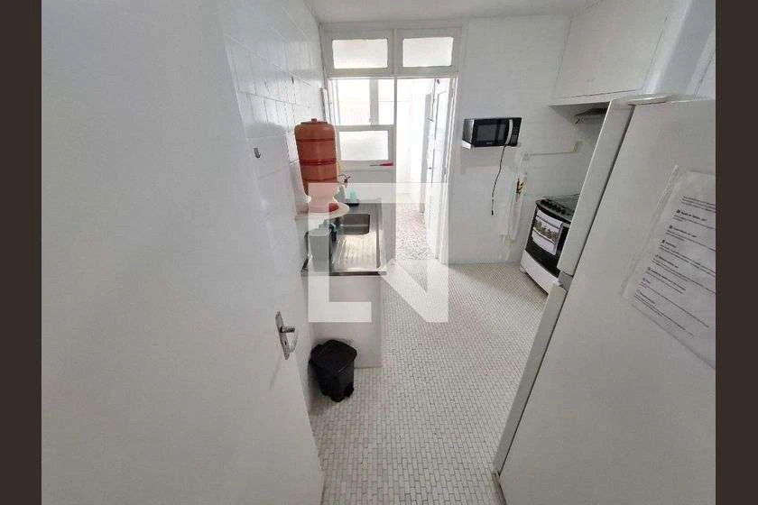 Rental apartment with 4 bedrooms and 2 bathrooms — photo 21