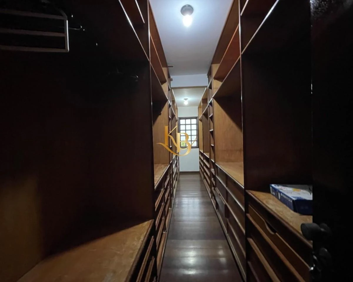 Мебльований будинок з 5 спальнями і 1050 м² — photo 43