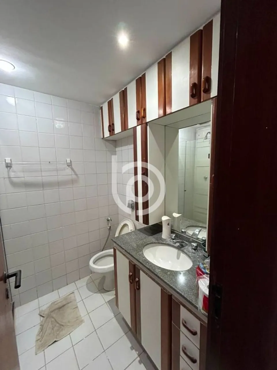 1-bedroom apartment with balcony and 5 parking spaces — photo 5