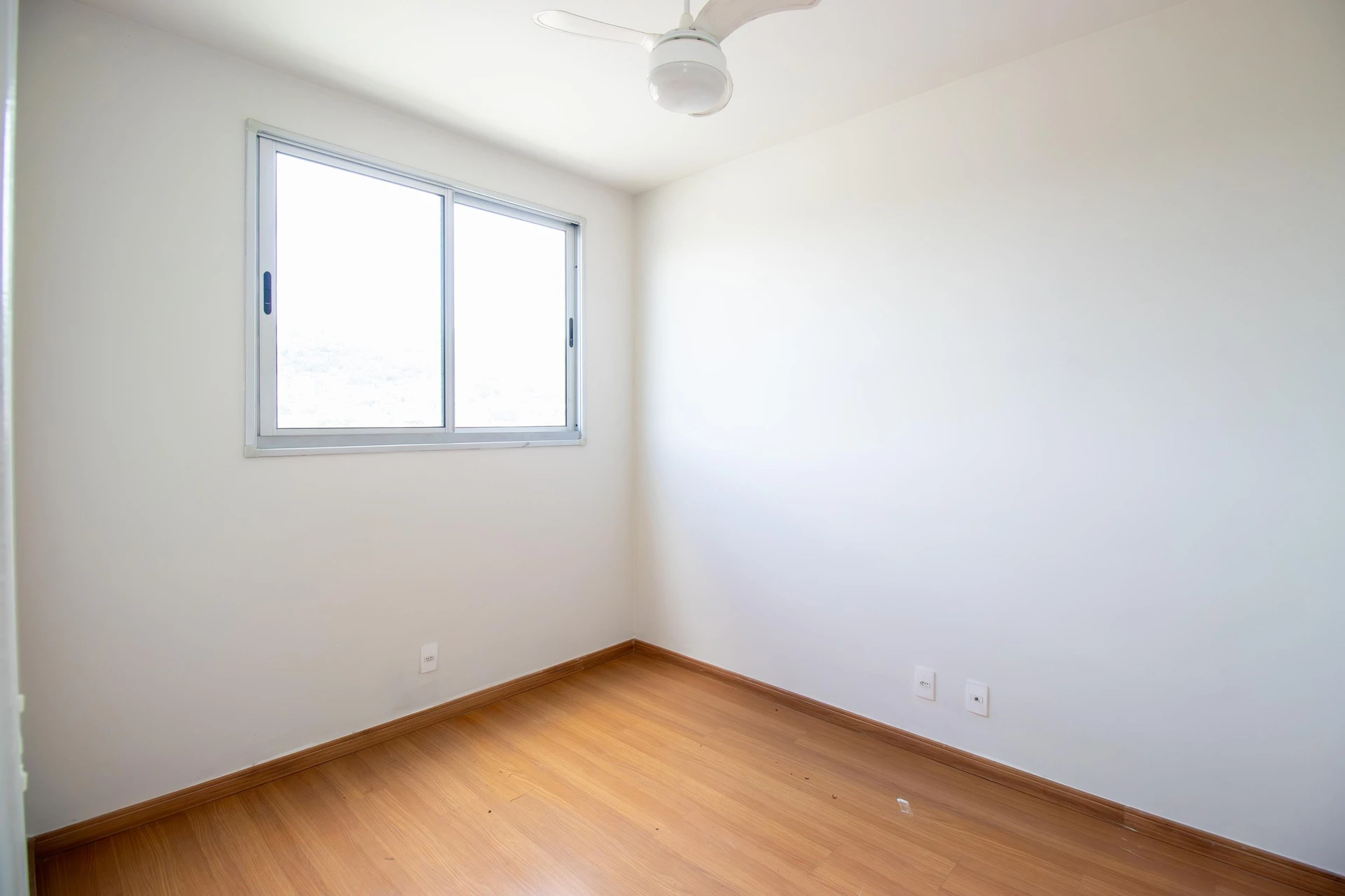 Apartamento de 2 quartos em condomínio com academia — photo 4