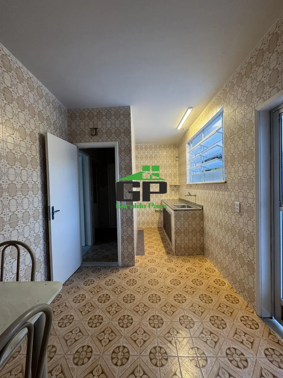 2-bedroom apartment with separate closed kitchen — photo 20