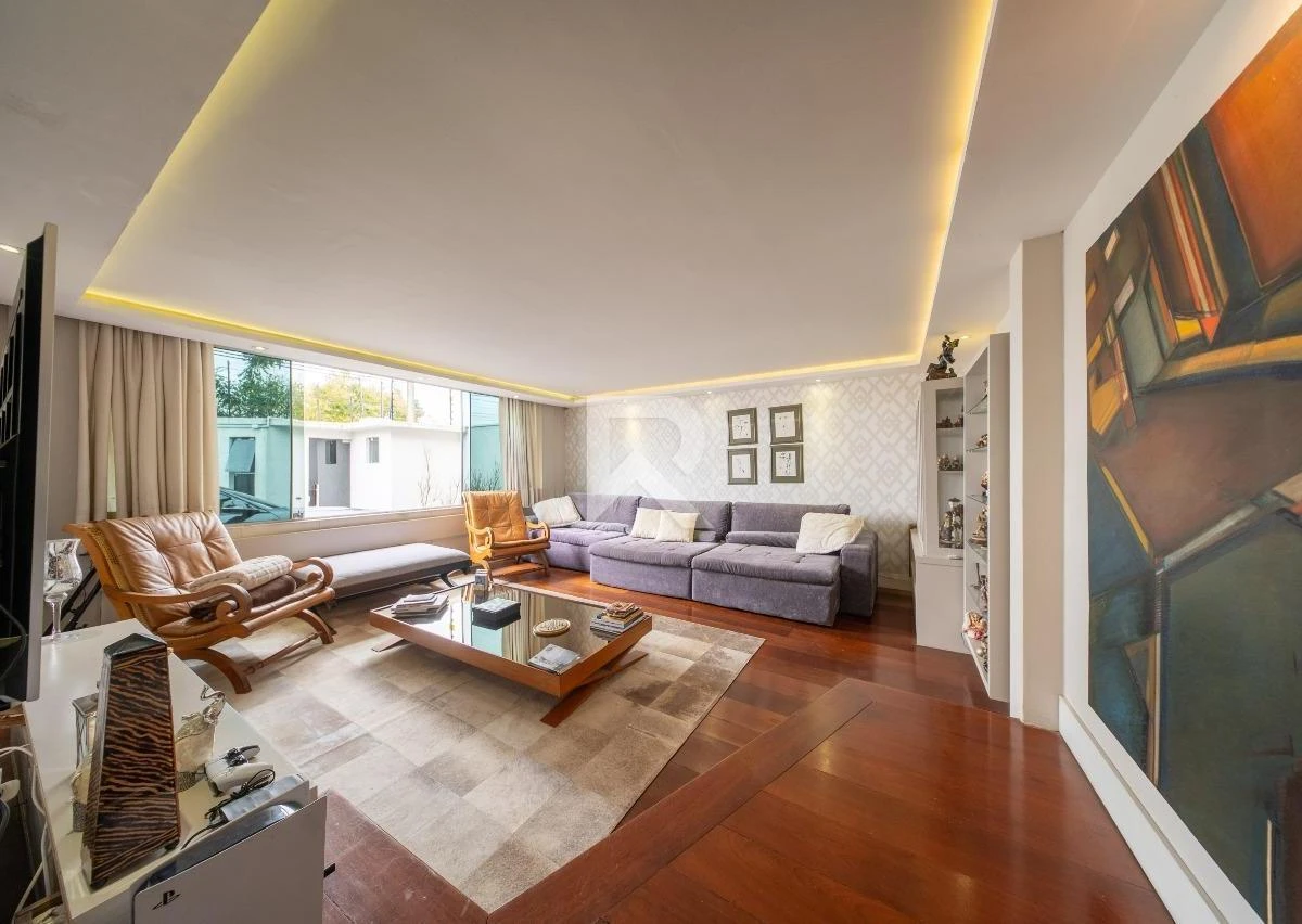 Furnished house, 247 m², with a home office