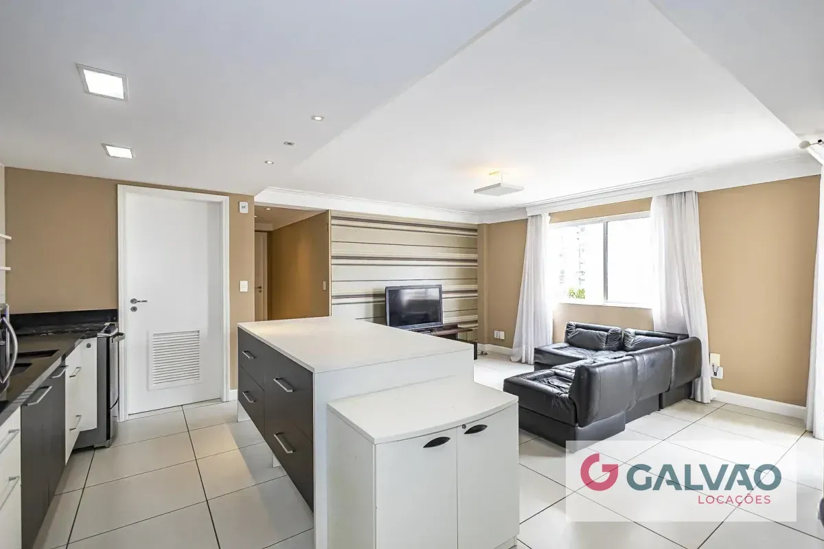Гардеробна та 1 спальня: квартира 72 м²