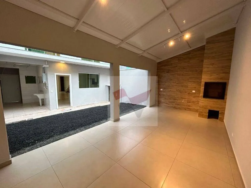 Rental house with 3 bedrooms and 4 bathrooms — photo 10