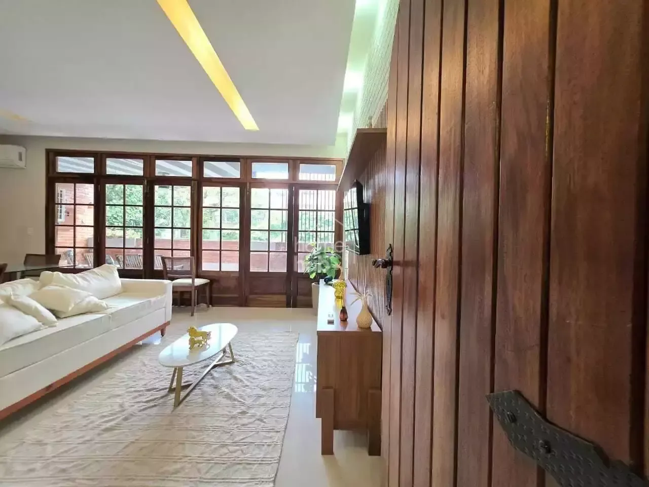 Furnished apartment, 157 m², with a home office — photo 9