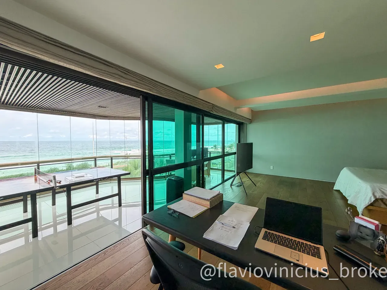 Apartamento mobiliado de 400 m² com 4 suítes e jardim — photo 19
