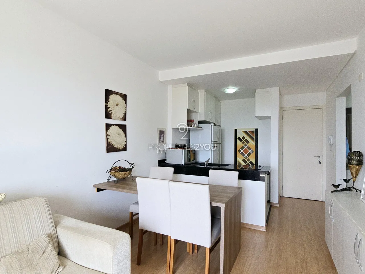 Furnished apartment with a balcony and built-in grill — photo 6