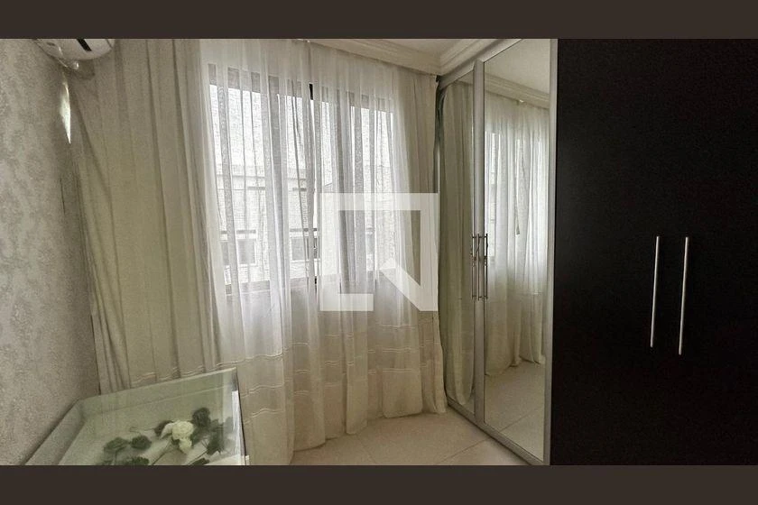 Квартира с 4 спальнями и стиральной машиной — photo 32