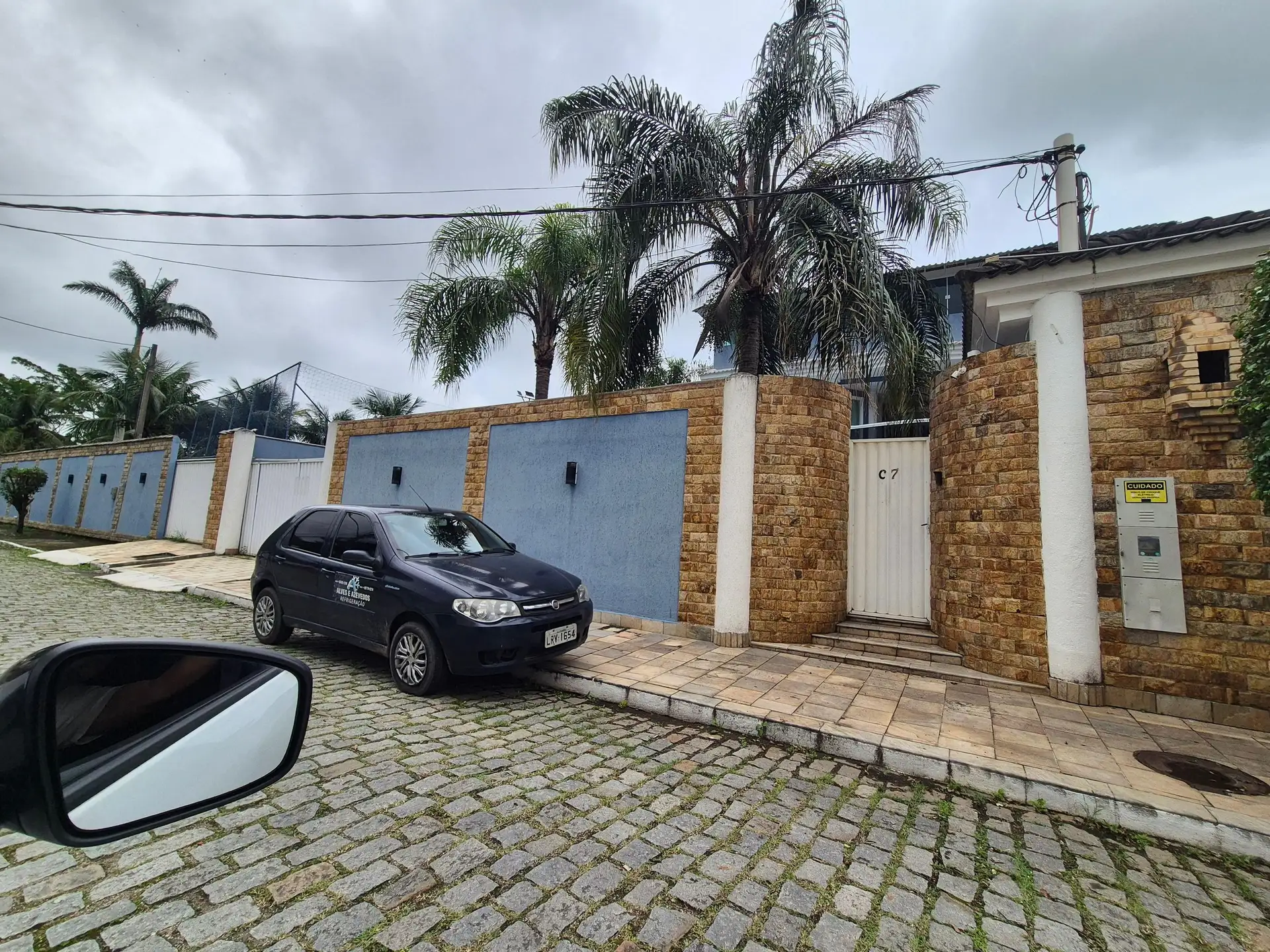4 quartos e jacuzzi: casa de 318 m² — photo 97