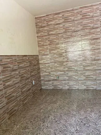 Apartamento sin amueblar con 1 dormitorio y 1 baño — photo 2