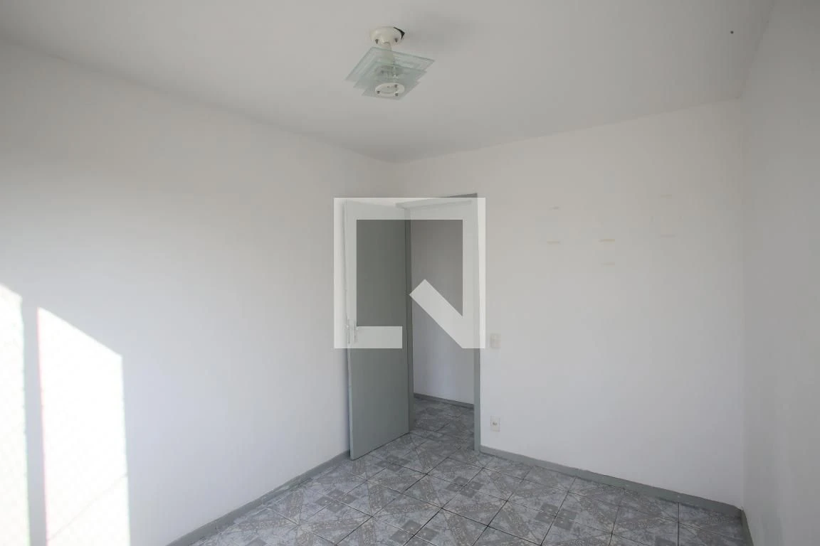 Rental apartment with 2 bedrooms and 1 bathroom — photo 26