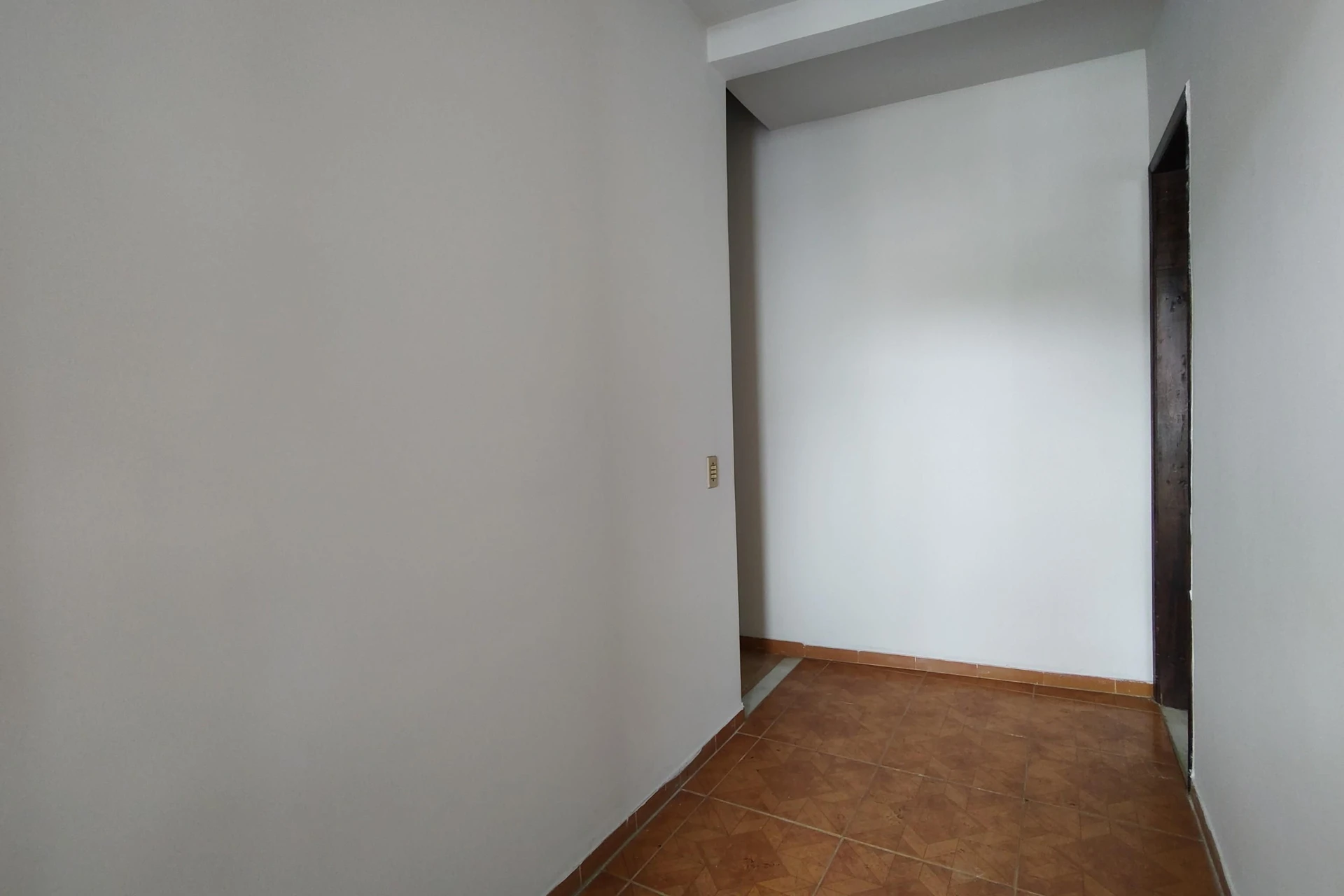 Jacuzzi y 3 dormitorios: casa de 742 m² — photo 46