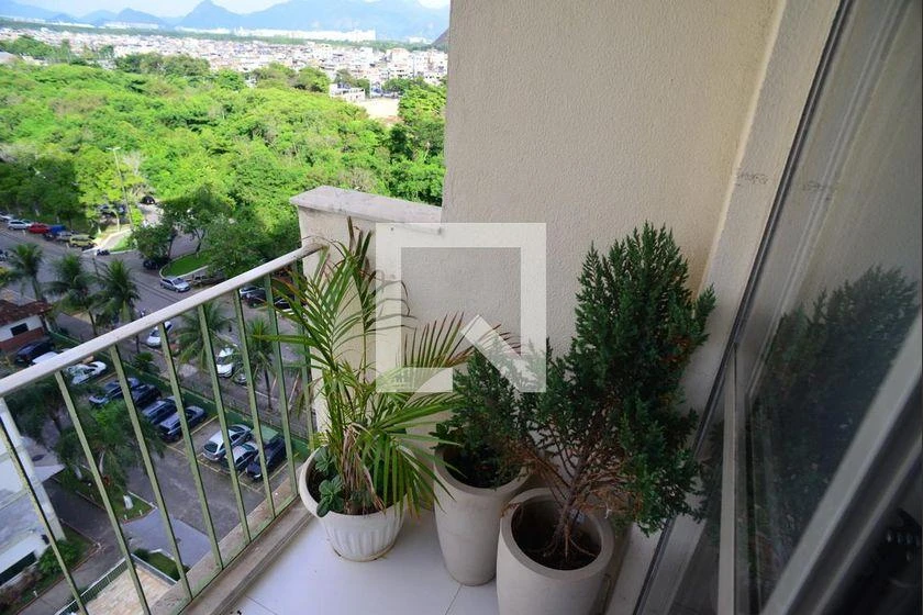 2 quartos e varanda envidraçada: apartamento de 66 m² — photo 2