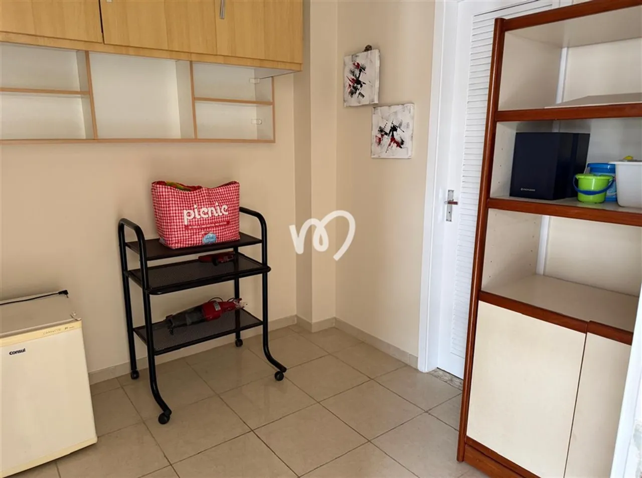 3-bedroom apartment with a separate closed kitchen — photo 4