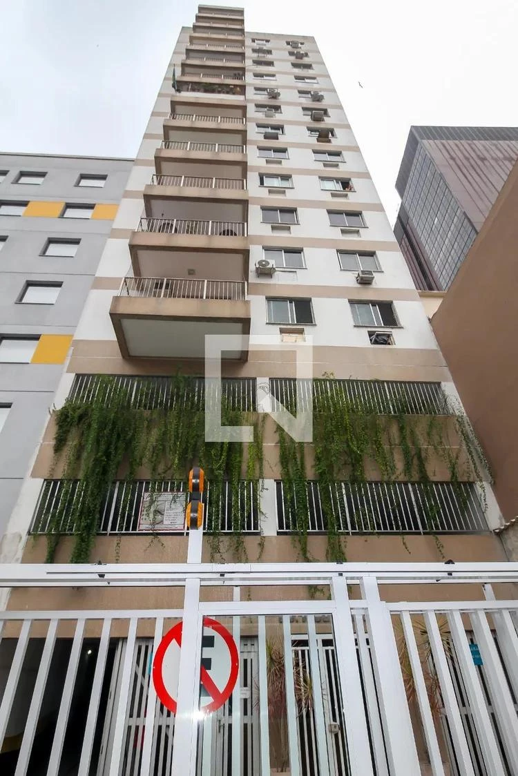 Furnished 64 m² apartment with 2 bedrooms and 1 parking spot — photo 6
