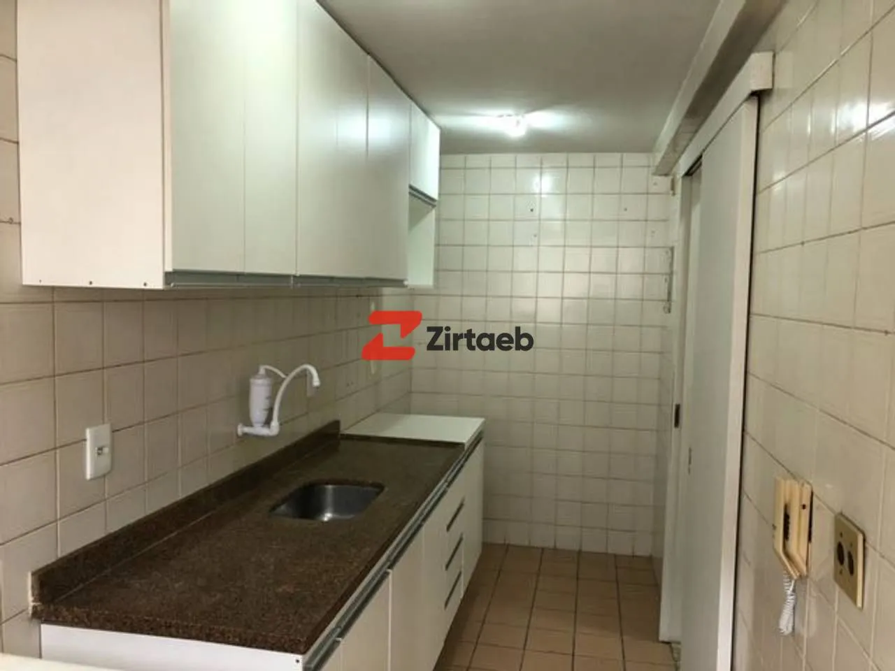 Квартира с 2 спальнями, балконом и видом на город — photo 38