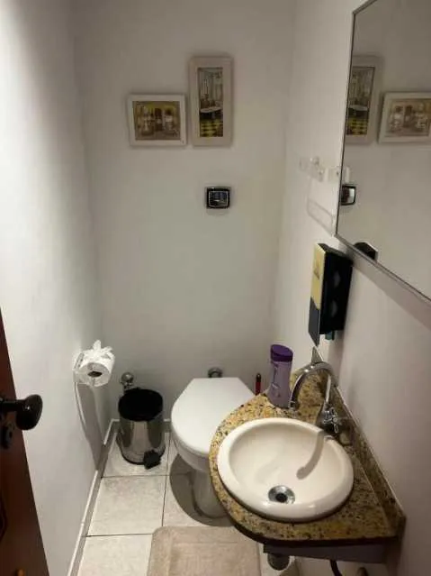 Furnished 1-bedroom apartment with 2 bathrooms — photo 22
