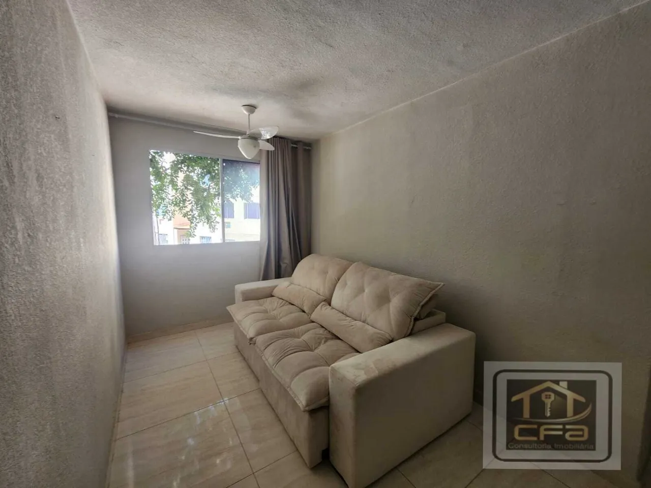 Apartamento de 2 quartos com banheiro e box de vidro — photo 4