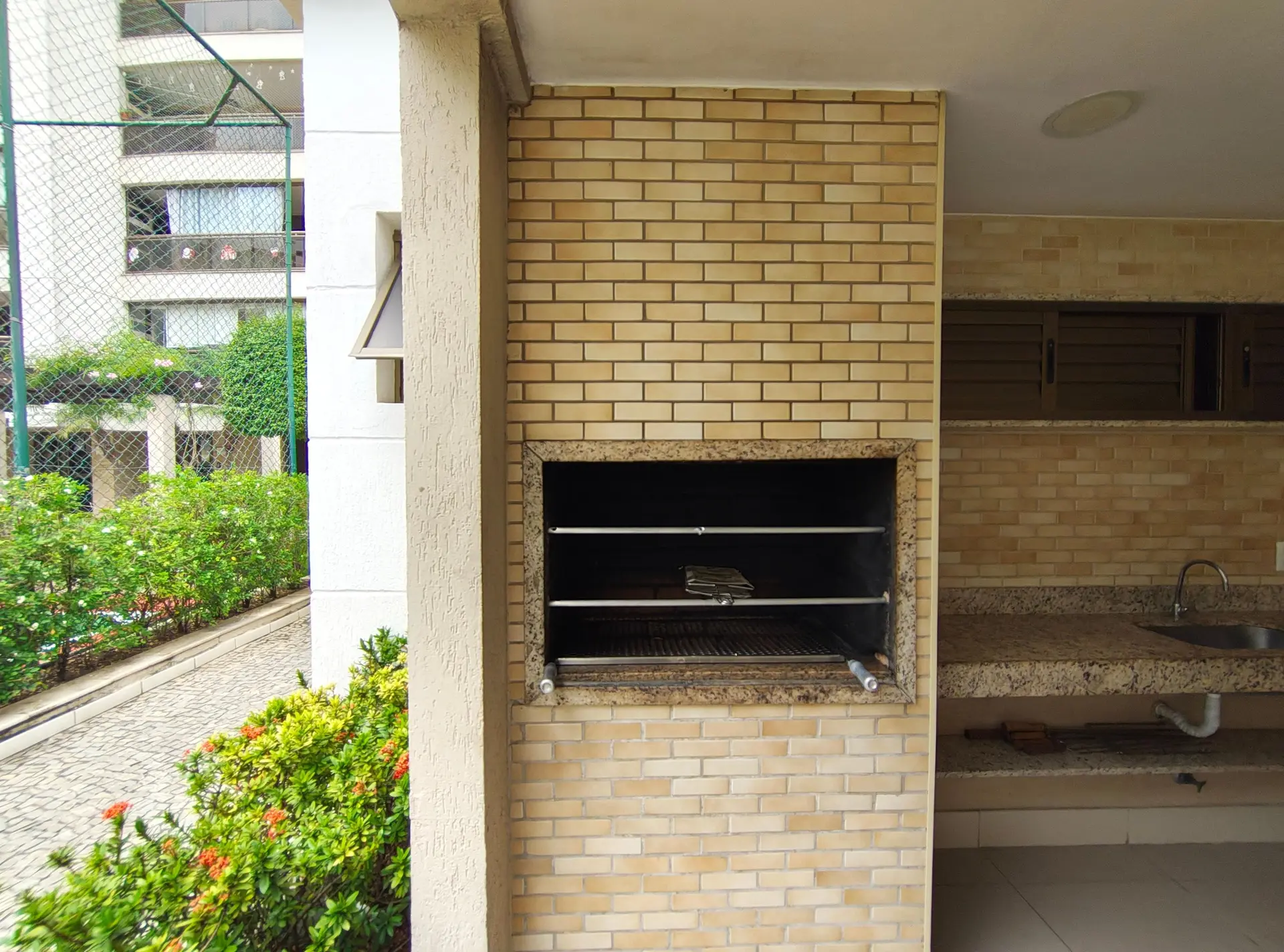 Apartamento para alugar com 3 quartos e 4 banheiros — photo 30