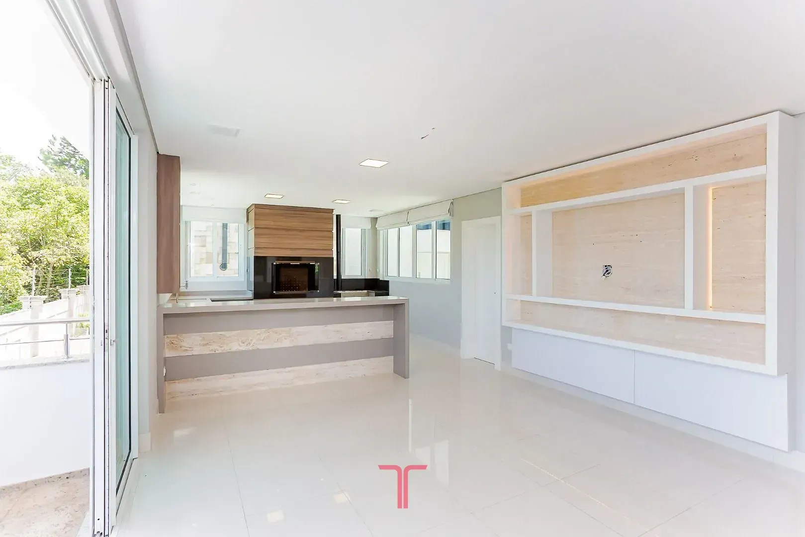 Дом 550 м² с 5 спальнями и приватным садом — photo 50