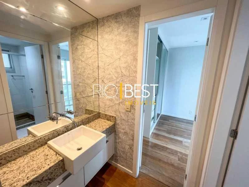 Apartamento amueblado de 127 m² con 3 suites y escritorio — photo 23